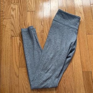 Light grey full length lulu pants